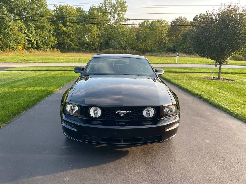 2007 Ford S197 Mustang GT - Image 2 of 3