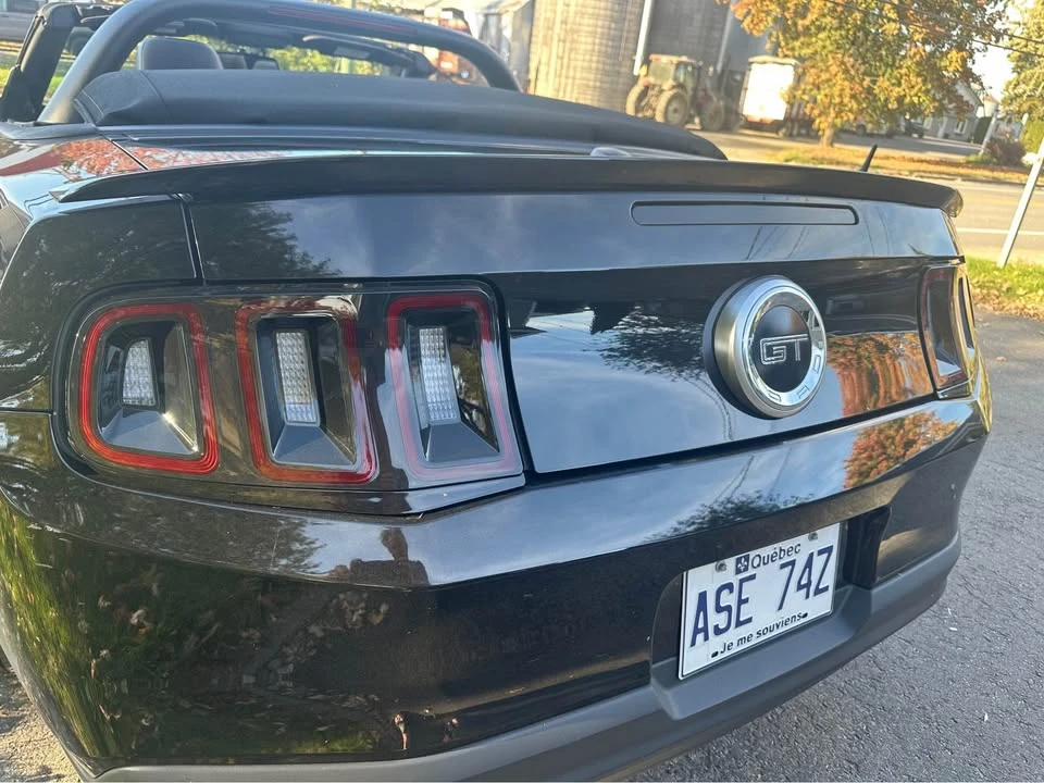 2010 Ford S197 Mustang - Image 3 of 10
