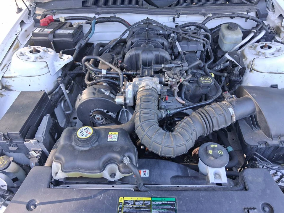 2005 Ford S197 Mustang - Image 11 of 20
