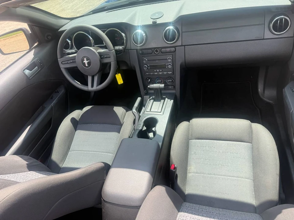 2009 Ford S197 Mustang - Image 15 of 23
