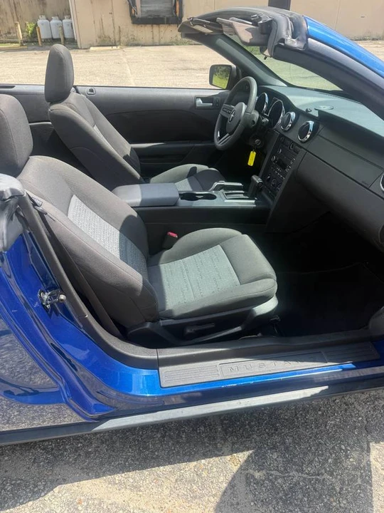 2009 Ford S197 Mustang - Image 17 of 23