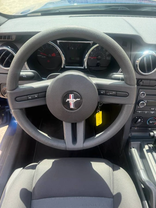 2009 Ford S197 Mustang - Image 14 of 23