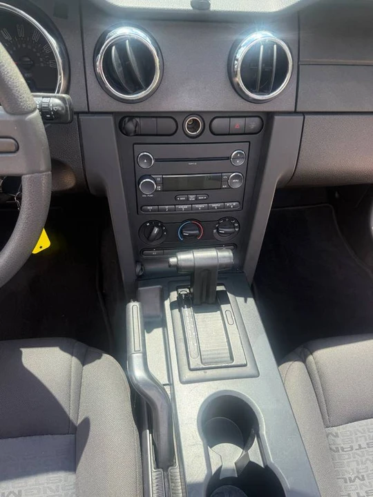 2009 Ford S197 Mustang - Image 19 of 23