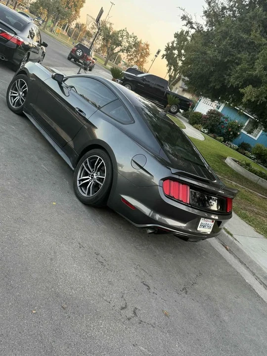 2016 Ford S550 Mustang - Image 2 of 7