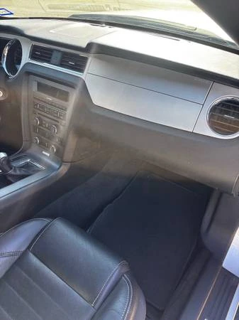 2012 Ford S197 Mustang - Image 10 of 13