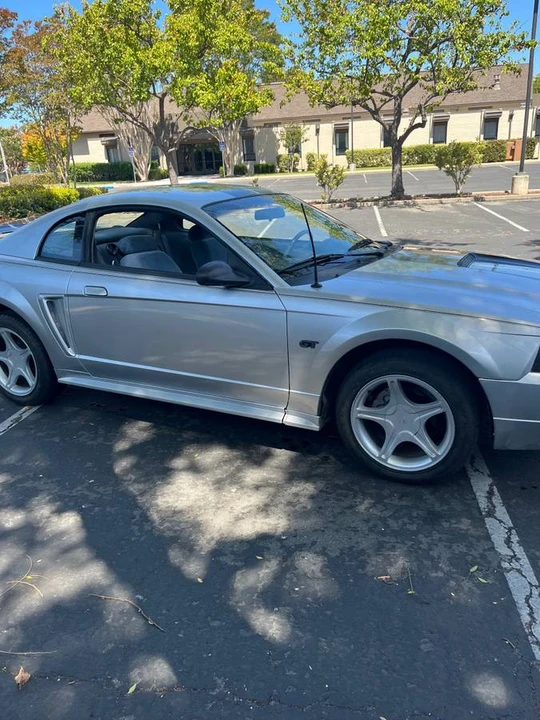 2000 Ford SN95 Mustang - Image 11 of 19