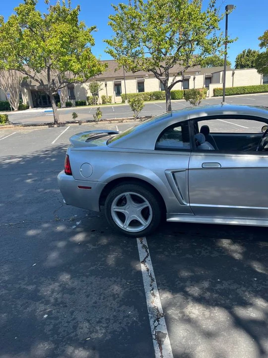 2000 Ford SN95 Mustang - Image 10 of 19
