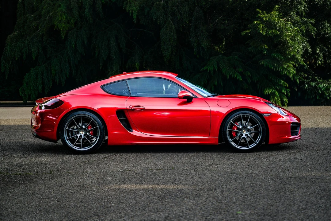2016 Porsche 981 Cayman S - Image 4 of 31