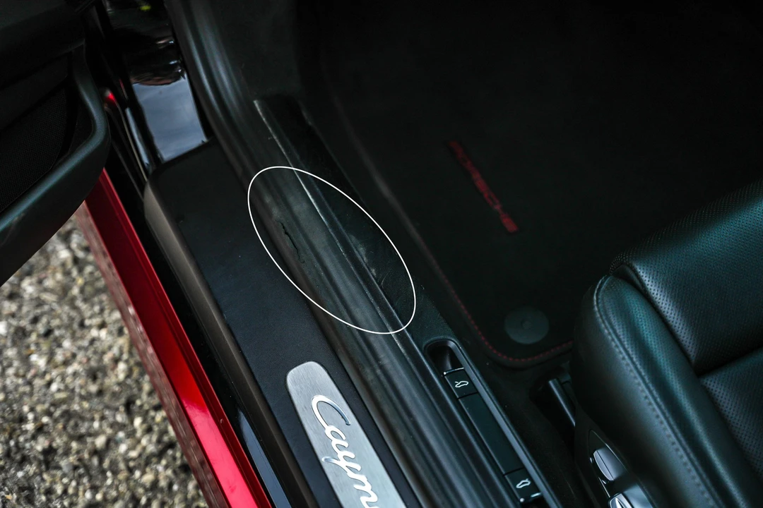 2016 Porsche 981 Cayman S - Image 27 of 31