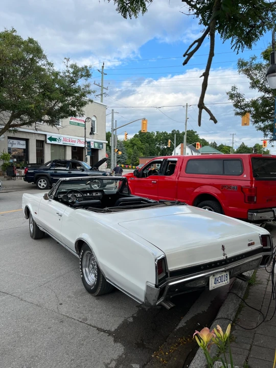 1967 Oldsmobile Cutlass 2nd Gen - Image 5 of 8