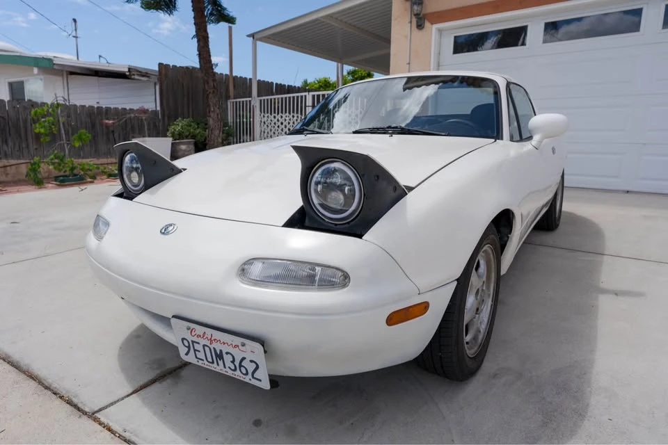 1994 Mazda NA MX-5 Miata - Image 2 of 10