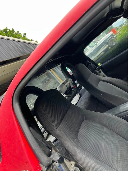 Mazda NA MX-5 Miata - Image 9 of 10