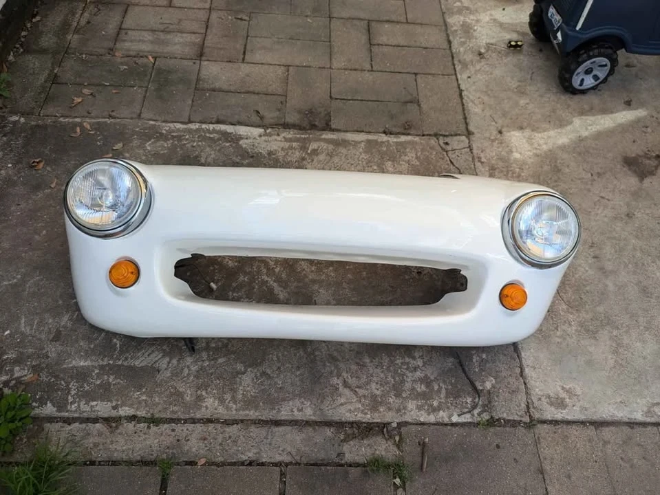 1990 Parts & Memorabilia Bodywork - Image 8 of 10