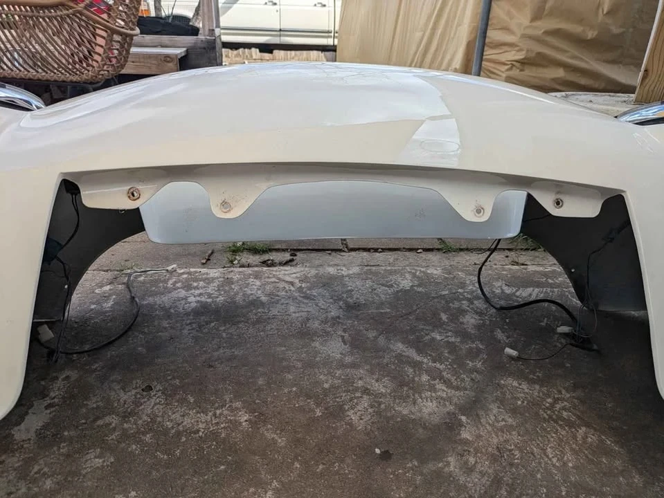 1990 Parts & Memorabilia Bodywork - Image 9 of 10