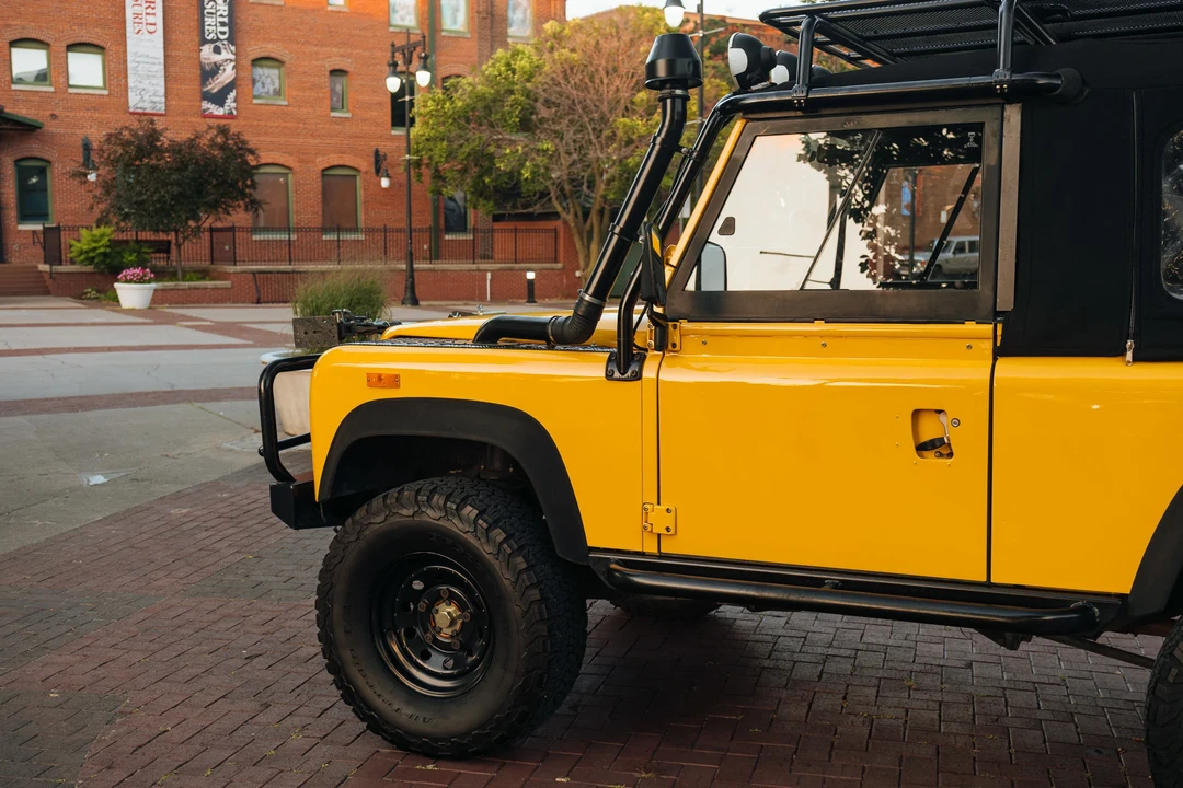 1994 Land Rover Defender 90 - Image 16 of 31
