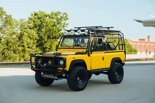 1994 Land Rover Defender 90 NAS