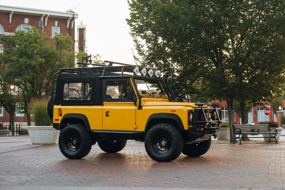 1994 Land Rover Defender 90 - Image 10 of 31