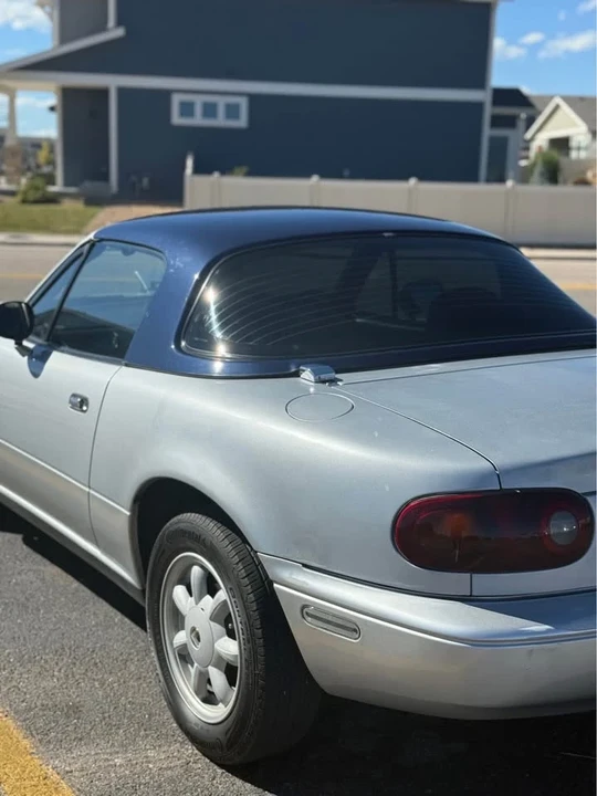 2001 Mazda NB MX-5 Miata - Image 2 of 3