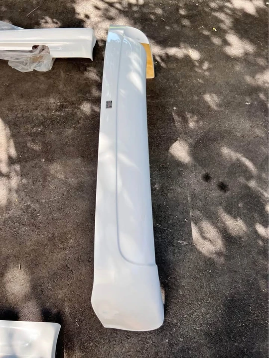 1999 Parts & Memorabilia Bodywork - Image 4 of 9