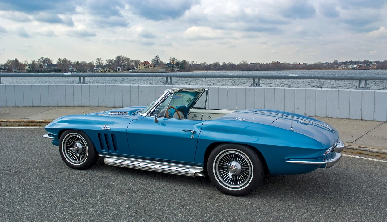1966 Chevrolet Corvette C2 - Image 9 of 9