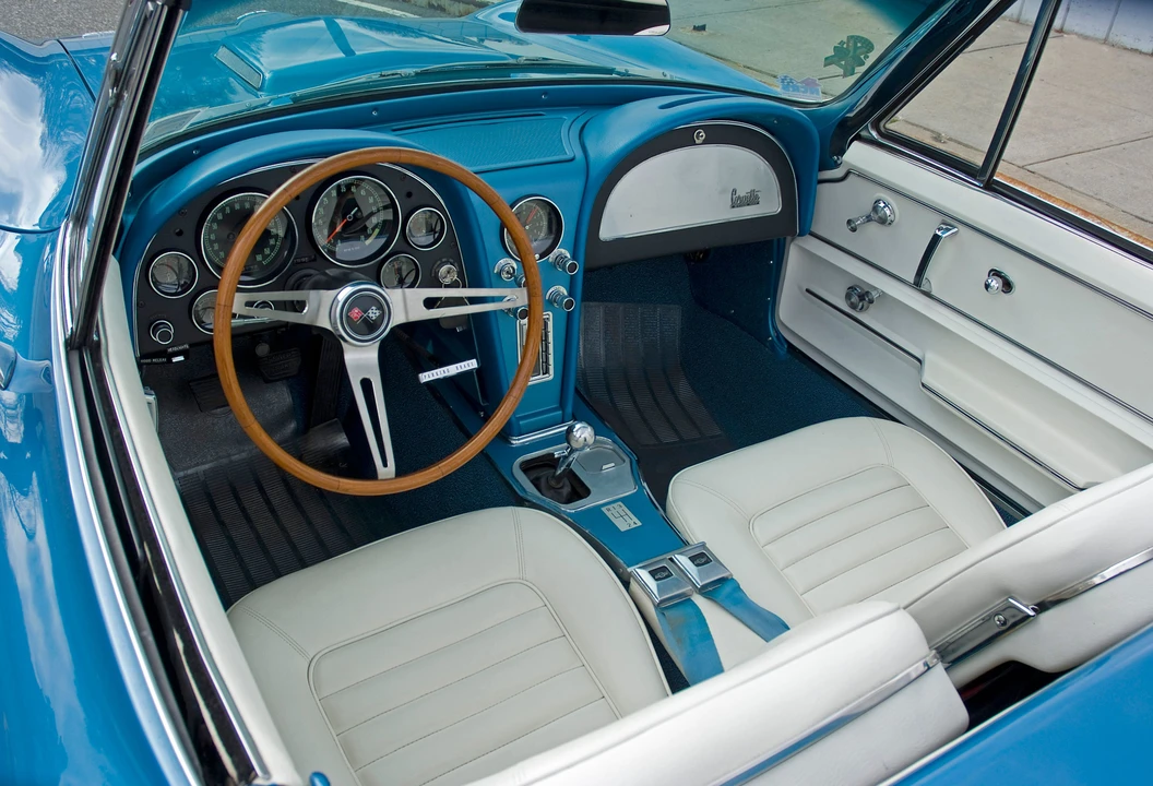 1966 Chevrolet Corvette C2 - Image 8 of 9