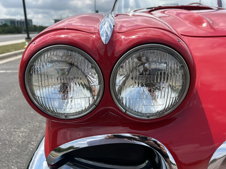 1961 Chevrolet Corvette C1 - Image 19 of 31