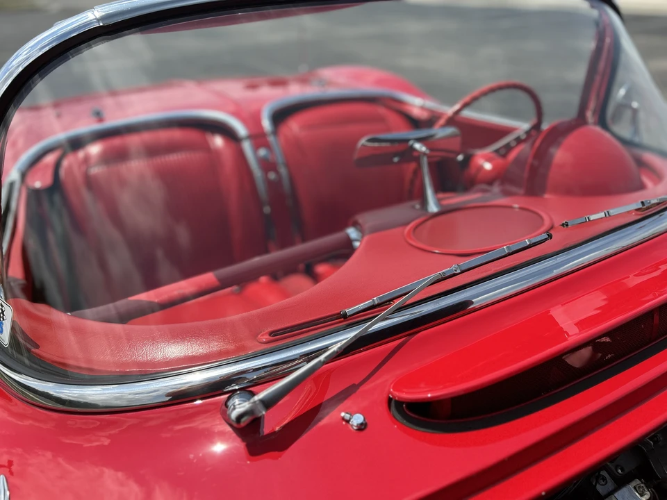 1961 Chevrolet Corvette C1 - Image 25 of 31