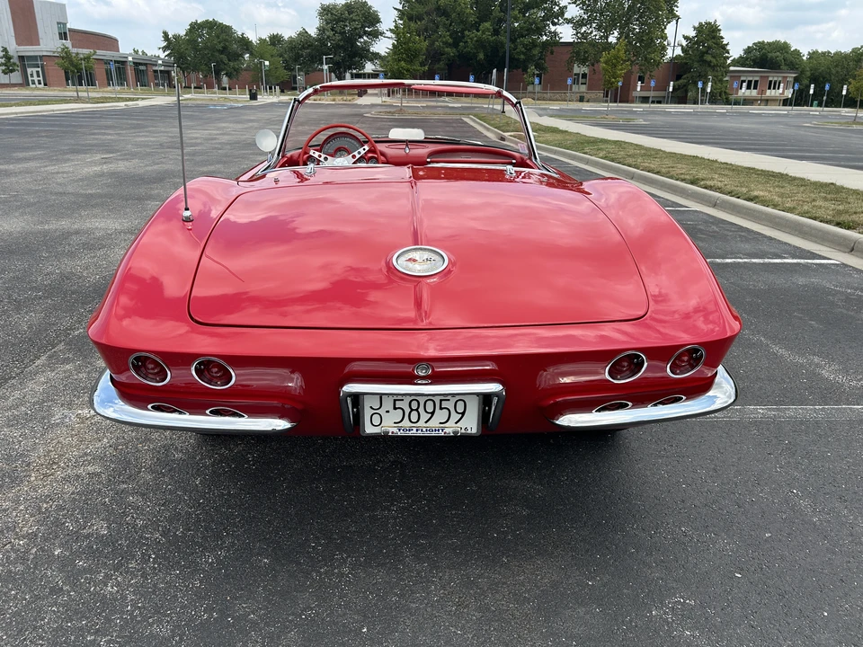1961 Chevrolet Corvette C1 - Image 6 of 31