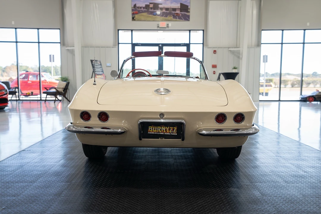 1962 Chevrolet Corvette C1 - Image 9 of 31