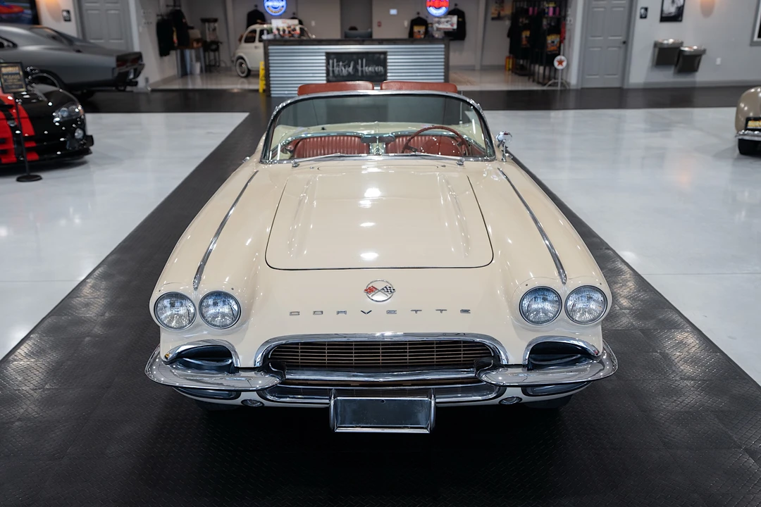 1962 Chevrolet Corvette C1 - Image 16 of 31