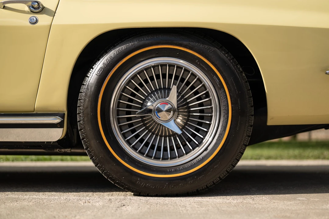 1965 Chevrolet Corvette C2 - Image 31 of 31