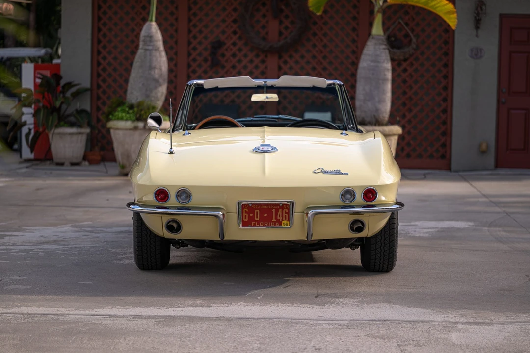 1965 Chevrolet Corvette C2 - Image 10 of 31