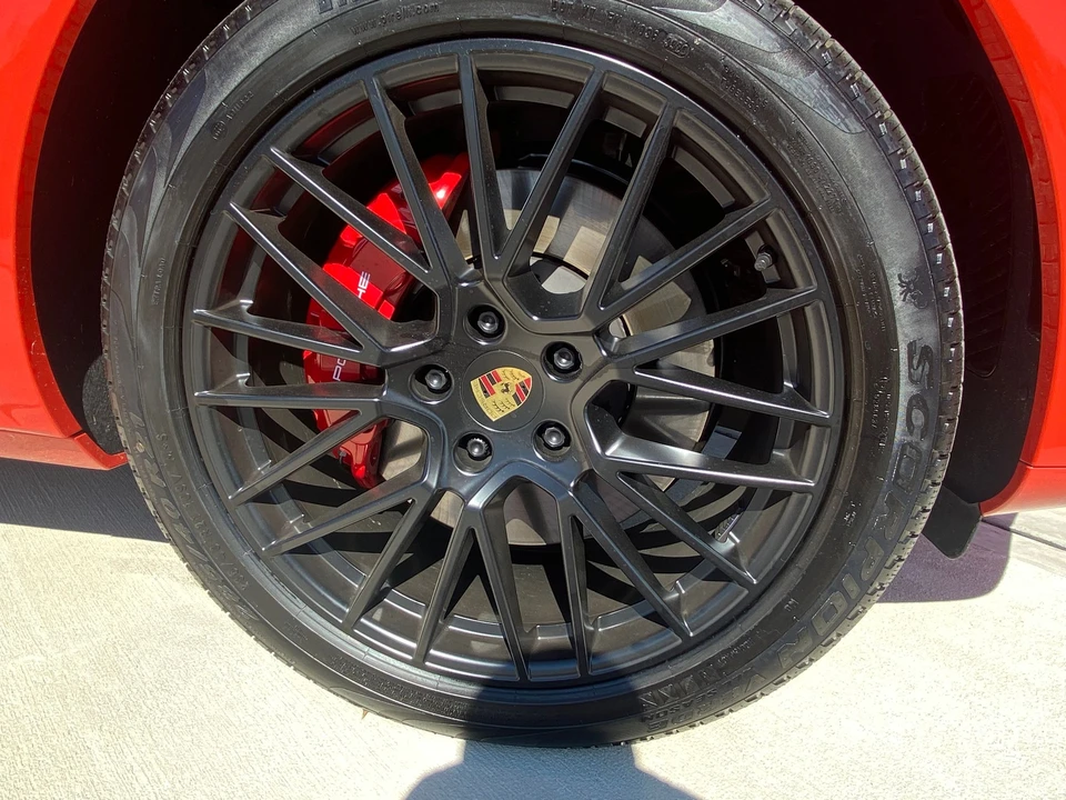 2021 Porsche 9Y0/9Y3 Cayenne GTS - Image 6 of 18