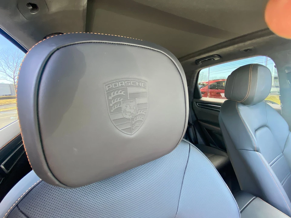 2021 Porsche 9Y0/9Y3 Cayenne GTS - Image 11 of 18