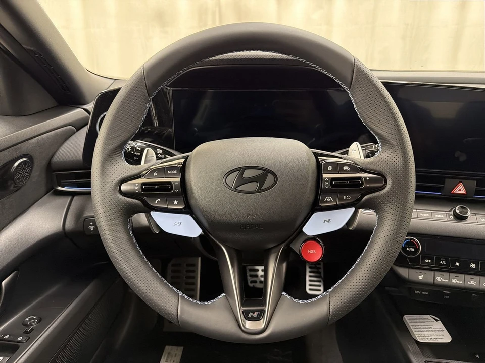 2026 Hyundai Elantra - Image 16 of 23