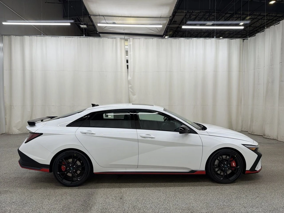 2026 Hyundai Elantra - Image 5 of 23