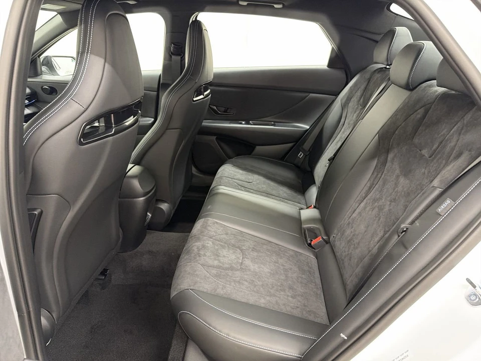 2026 Hyundai Elantra - Image 19 of 23