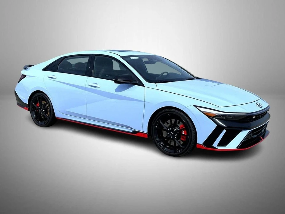 2026 Hyundai Elantra - Image 3 of 25