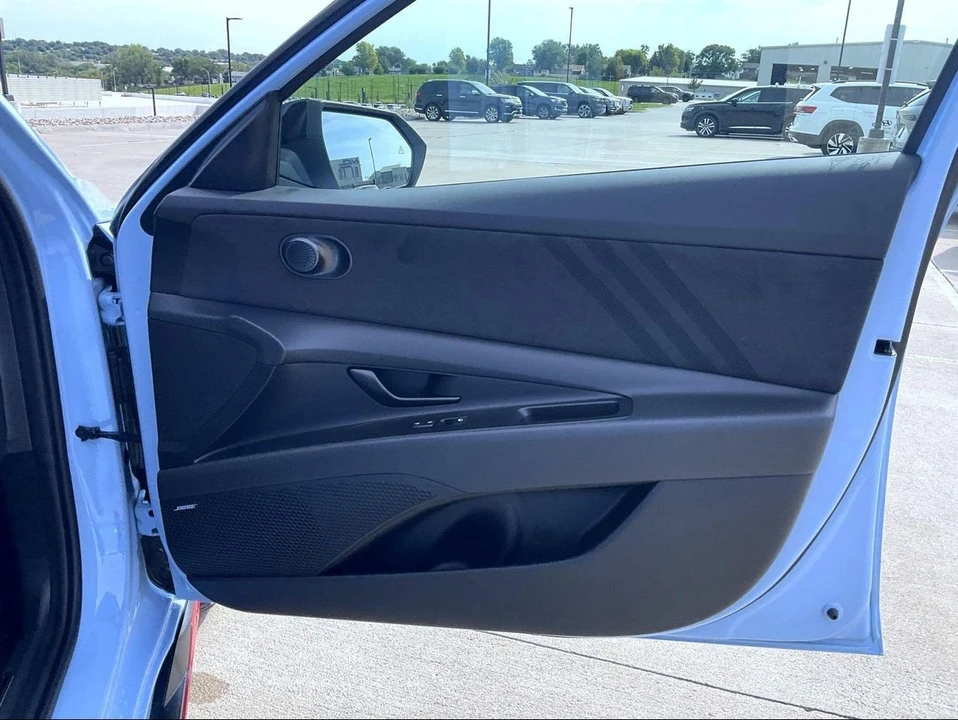 2026 Hyundai Elantra - Image 17 of 25