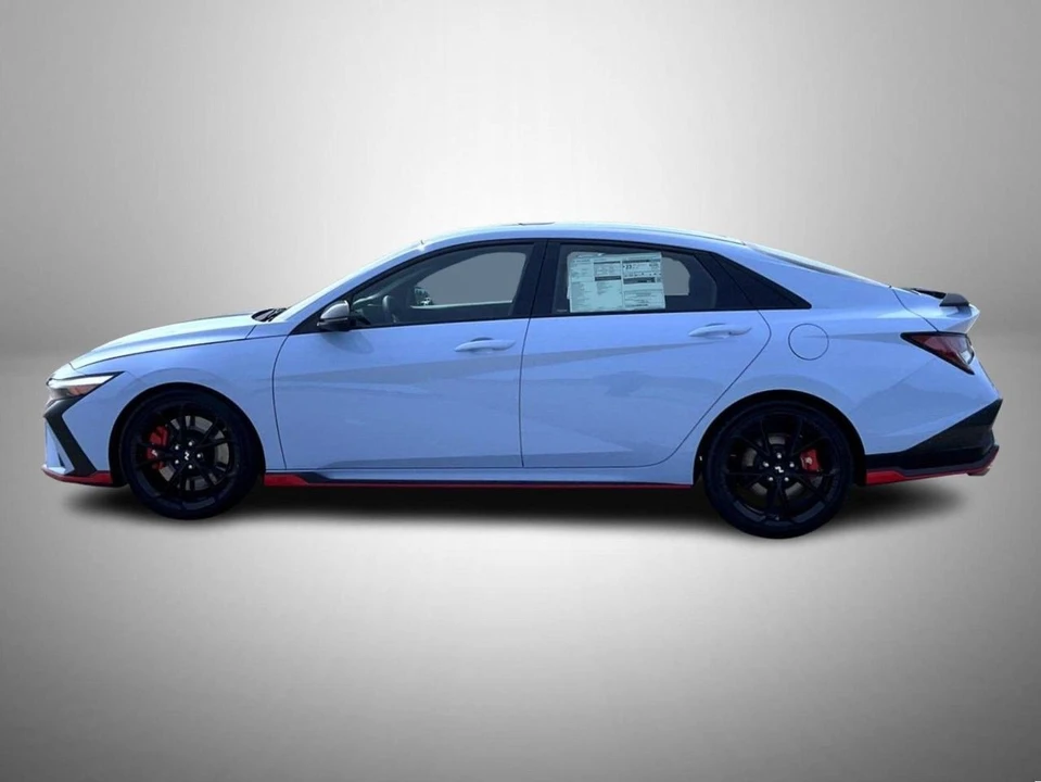 2026 Hyundai Elantra - Image 8 of 25
