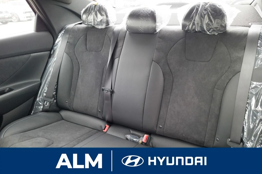 2026 Hyundai Elantra - Image 16 of 31