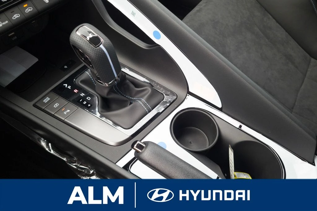 2026 Hyundai Elantra - Image 25 of 31