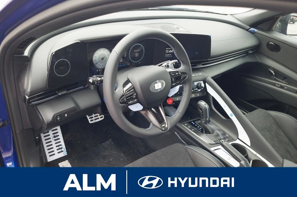 2026 Hyundai Elantra - Image 13 of 31
