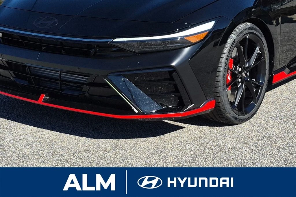 2026 Hyundai Elantra - Image 11 of 31