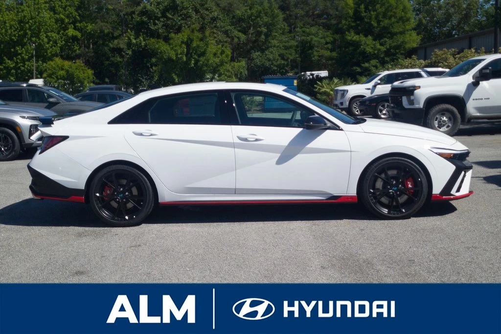 2026 Hyundai Elantra - Image 5 of 31