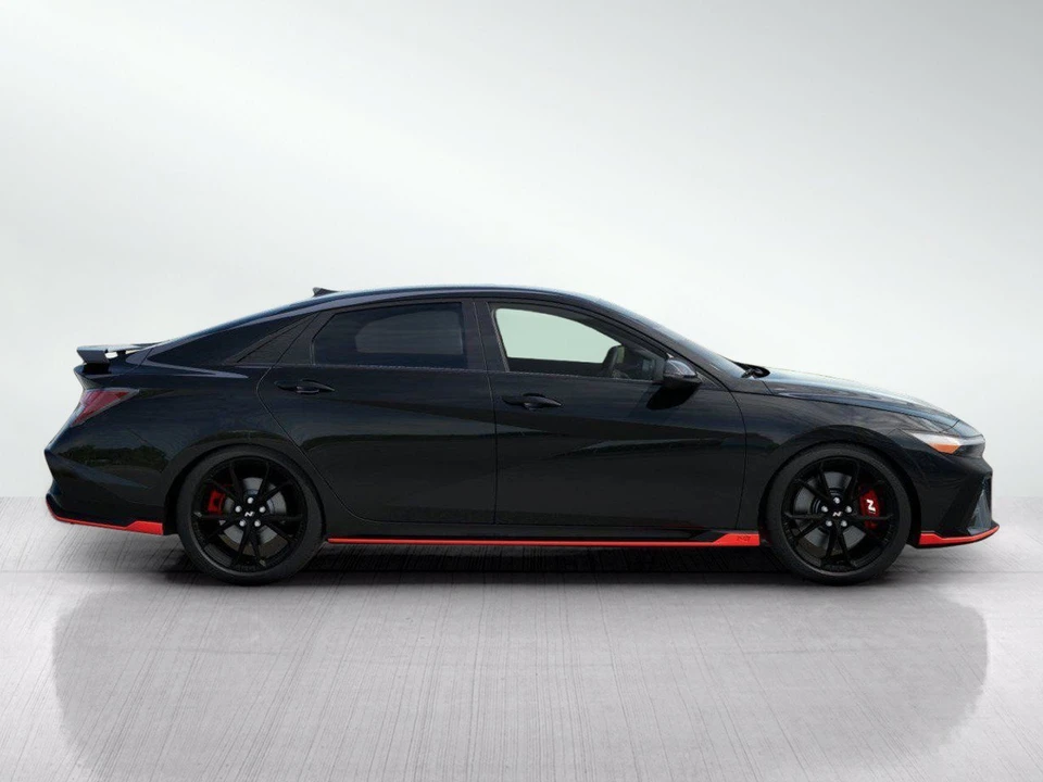 2026 Hyundai Elantra - Image 8 of 31