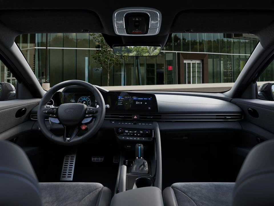 2026 Hyundai Elantra - Image 29 of 31