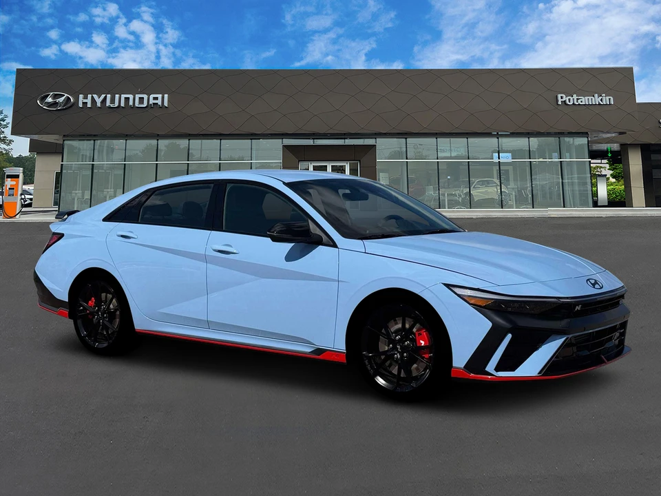2026 Hyundai Elantra - Image 10 of 12