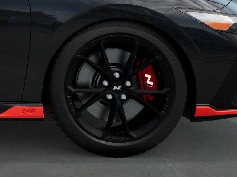 2026 Hyundai Elantra - Image 8 of 17
