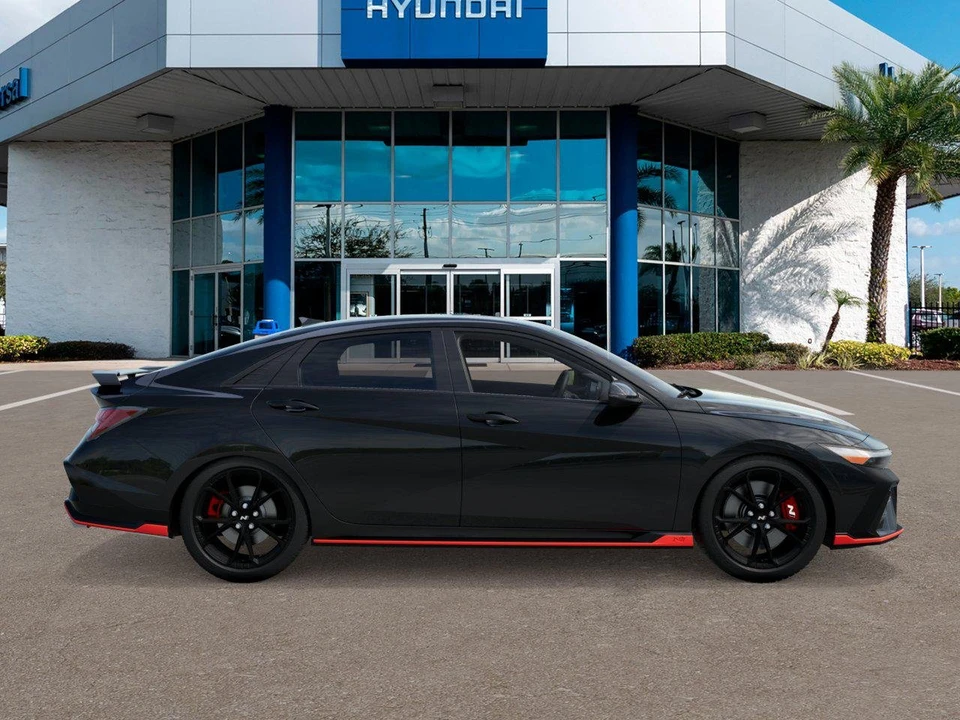 2026 Hyundai Elantra - Image 7 of 17